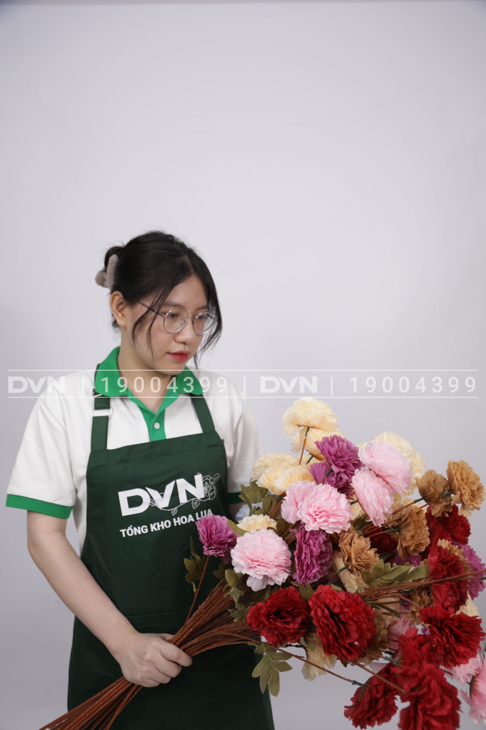 Hoa cẩm chướng - Thế giới hoa lụa DVN