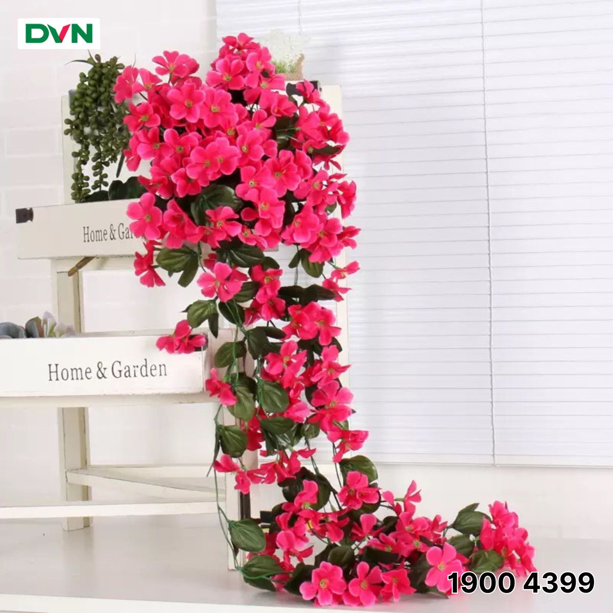 Hoa Giả Treo Ban Công