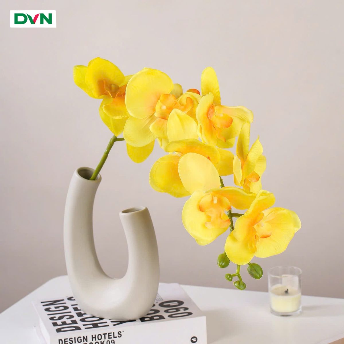 Hoa giả cắm bình