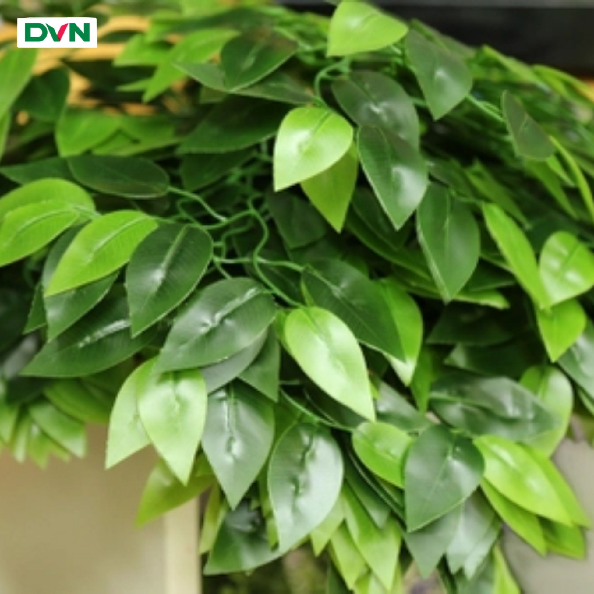 Lá giả trang trí