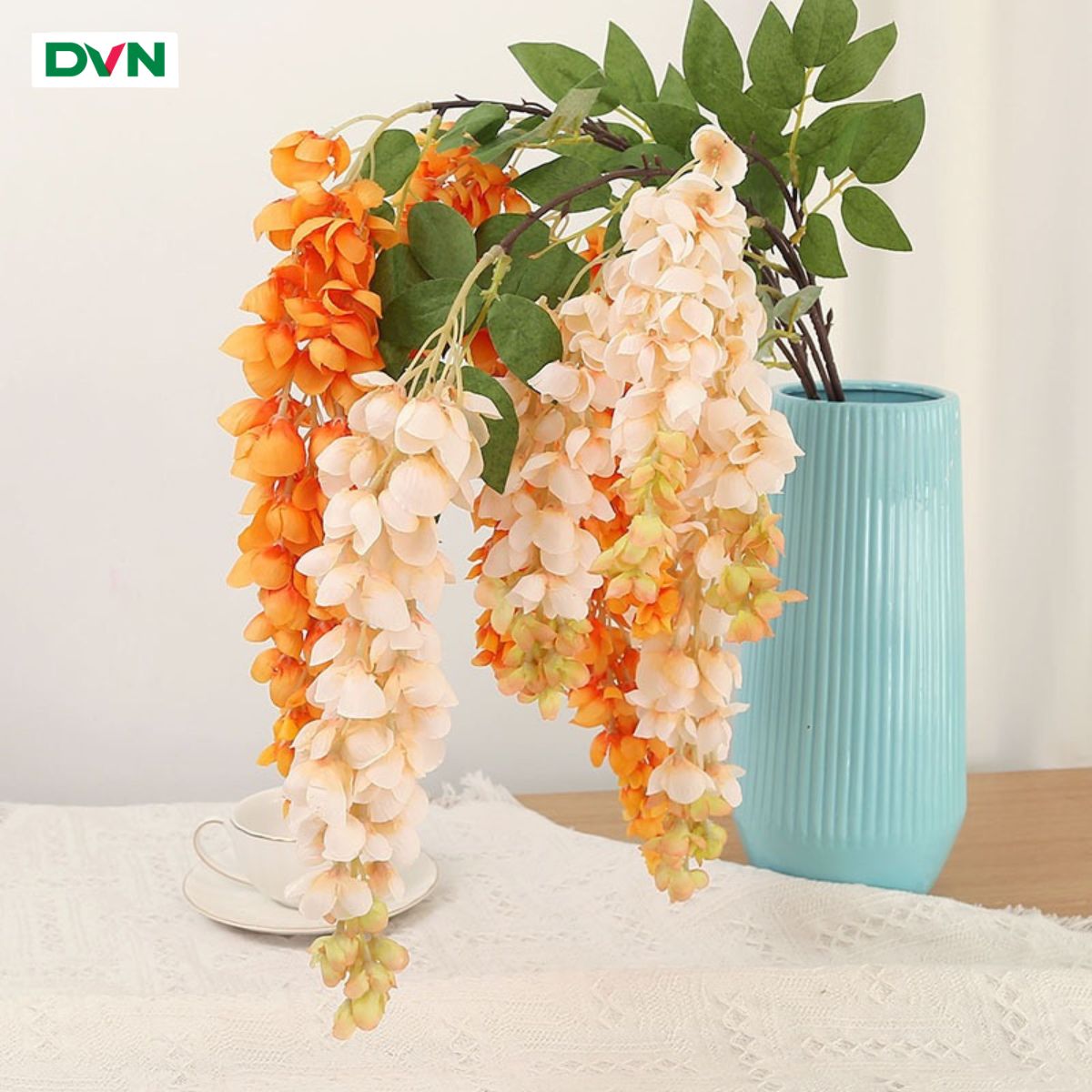 Hoa giả cắm bình